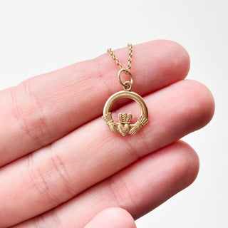 Claddagh Pendant Small | 9ct Gold | 1.2cm x 2cm | 0.58g (1.75g with Chain)