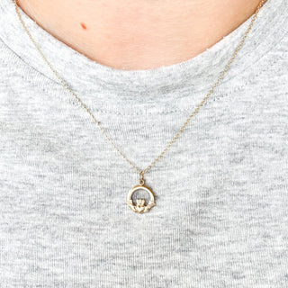 Claddagh Pendant Small | 9ct Gold | 1.2cm x 2cm | 0.58g (1.75g with Chain)