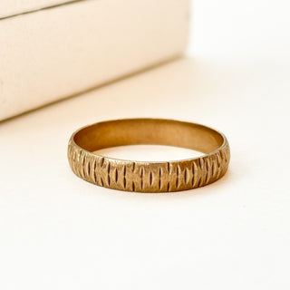 Textured Band | 9ct Gold | 2g | Size R½