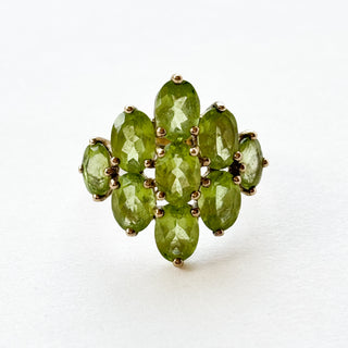 Peridot Cluster Shield | 8ct Gold | Size P | 4g