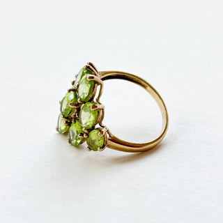 Peridot Cluster Shield | 8ct Gold | Size P | 4g