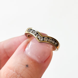 Chunky Chevron Ring | 9ct Gold & CZ | 3.10g | Size J½
