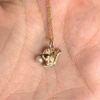 9ct Gold Squirrel Charm with 18inch chain | 1.6g | 9 carat gold