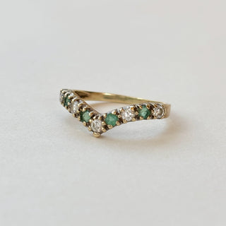 Chevron Ring with Green & Clear CZ Stones | 9ct Gold | Size L | 1.6g