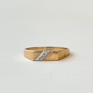 Bar Signet Ring with Clear Stones | 9ct Gold | Size L | 1.8g