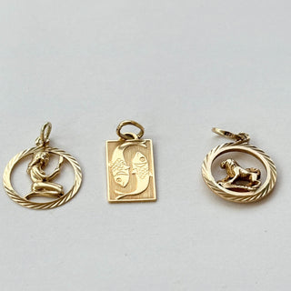 Pisces Rectangular Necklace | 18ct Gold Pendant 2.13g | 18" 9ct Flattened Curb Chain | 3.71g Total