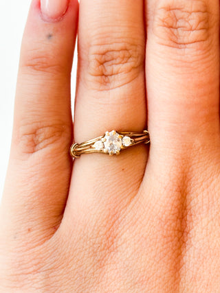 CZ Trilogy Ring | 9ct Gold | Size O | 2.11g