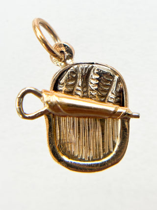 Tin of Sardines| 19ct Gold | 18-Inch Anchor Diamond Chain | 1.35g (Charm Only)