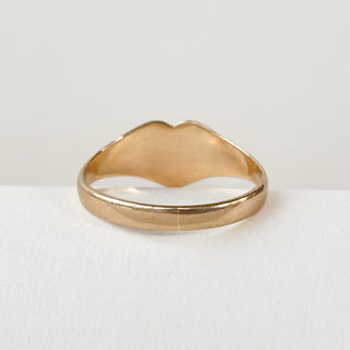 Heart Signet Ring | 9ct Gold | Size R½ | 2.31g