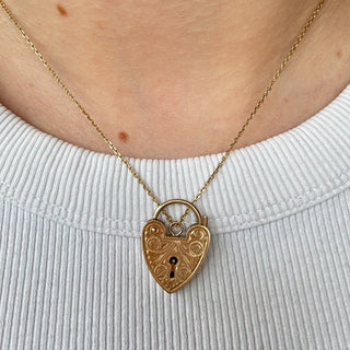 Large engraved Large Lock (2 × 3cm, 3.25g) | 9ct Gold | 18" Fine Cable Link Chain