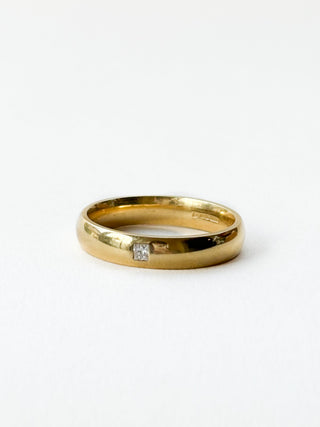 Diamond Band Ring | Estimated 0.10ct | 18ct Gold | Size Q | 5.58g