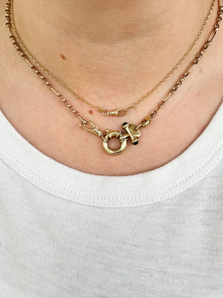 Bolt Ring Clasp Pendant with Sapphire Cabochon | 9ct Gold | 6.60g