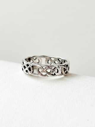 Celtic Weave Knot Ring | 925 Silver | Size K | 1.76g