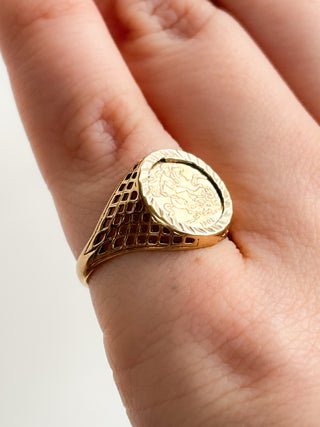 Coin Ring | 9ct Gold | Size K | 1.72g
