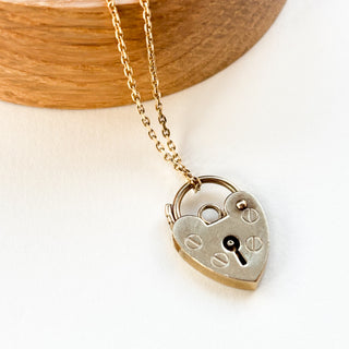 Medium Heart Lock (1.4cm × 2cm, 1.53g) | 9ct Gold | 18" Fine Cable Link Chain