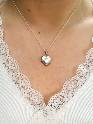 Heart Locket | 925 Silver | 2.44g | Cable Link Chain 18-20in
