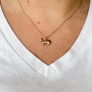 Rabbit charm | 9ct | 0.48g | 18in fine cable link chain