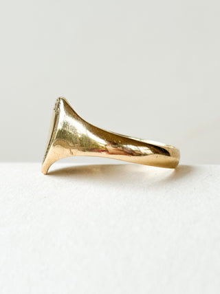 Heart Signet Ring | 9ct Gold | Size R | 4.35g