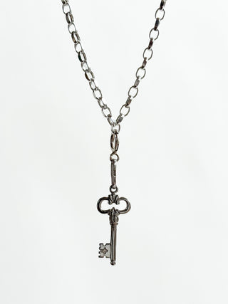 Key Pendant | Silver | Medium 18-Inch Chain | 5.31g