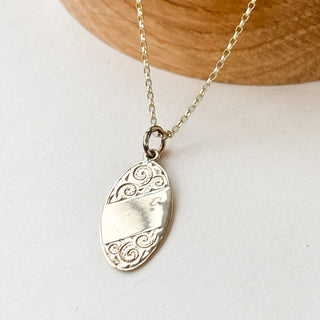 No. 6 Oval Engraved Pendant | 9ct | 0.89g | 18" Fine Cable Link Chain