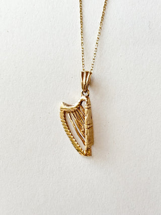 Harp Pendant with Decorative Bail | 9ct Gold | 1.80g | 18/20Inch Chain, 0.80g