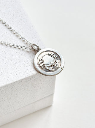 Cancer Zodiac Pendant | Silver | 18-Inch Fine Cable Link Chain | 1.68g