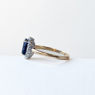 Synthetic Sapphire & CZ Solitaire Ring | 9ct Gold | Size M½ | 1.91g