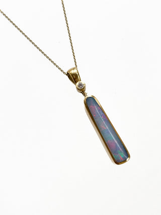 Diamond & Natural Opal Bezel Set Pendant | 18ct Gold | 18-Inch Fine Cable Link Chain | 3cm