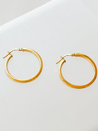 Square Edge Circle Hoop Earrings | 9ct Gold | Made in Italy | 26mm | 1.41g