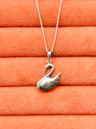 Swan Charm | Sterling Silver | 1.51g | 30mm x 14mm