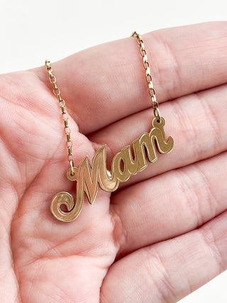 Mam Necklace | 9ct Gold | Cursive Font | 3.81g | 18in Fine Cable Link Chain