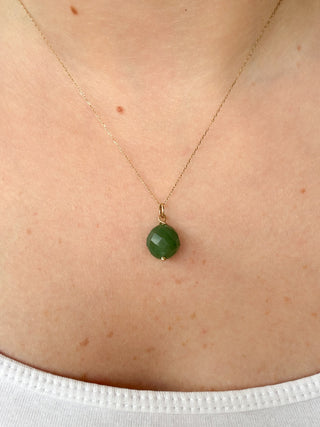 Green Chalcedony Pendant | Diamond Anchor Chain | 9ct Gold | 18–20-Inch | 2.43g