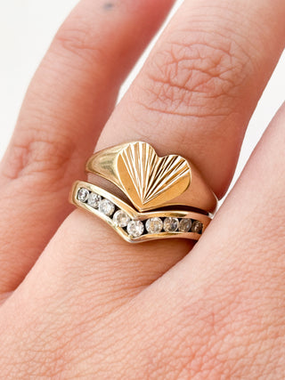Chunky Chevron Ring | 9ct Gold & CZ | 3.10g | Size J½