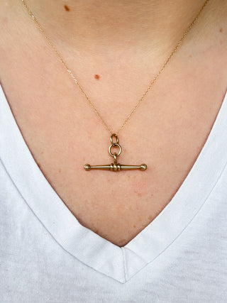 T-Bar Pendant | 9ct Gold | 2.69g