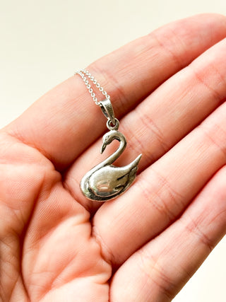 Swan Charm | Sterling Silver | 1.51g | 30mm x 14mm