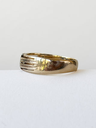 Diamond Starburst Band Ring | 0.16ct (I/SII) | 9ct Gold | Size S | 3.41g