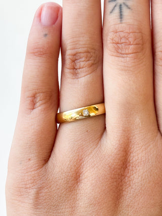 Diamond Band Ring | Estimated 0.10ct | 18ct Gold | Size Q | 5.58g