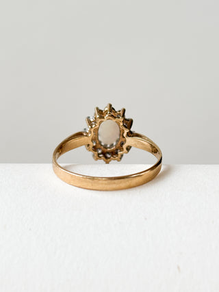 Opal & CZ Cluster Ring | 9ct Gold | size L | 1.58g