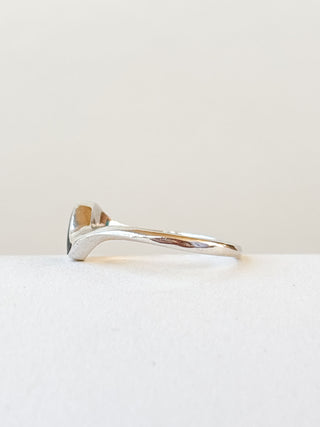 Black Resin Swirl Ring | Sterling Silver | 1.14g | Size L