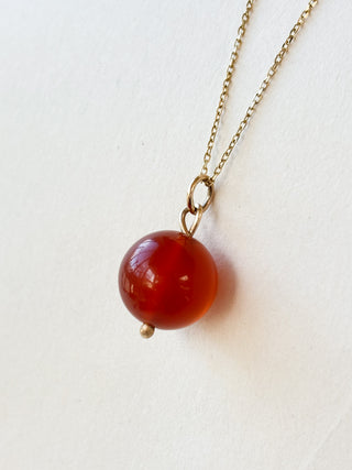 Carnelian Bead Pendant | 9ct Gold | 2.83g | 20mm
