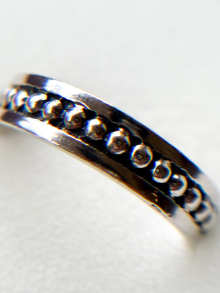 Silver Beaded Ring | 925 Silver | Size M | 2.17g
