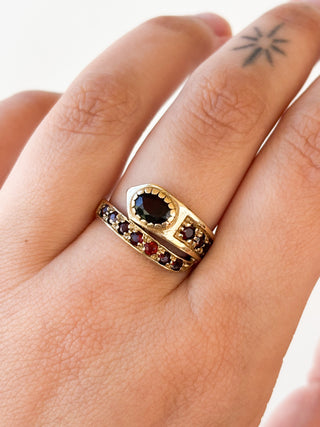 Garnet Snake Chain Ring | 9ct Gold | Size Q | 4.28g