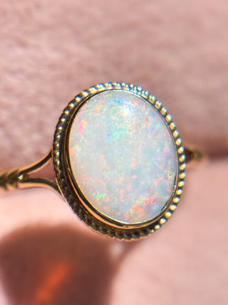 Opal Solitaire Ring | 9ct Gold | Size P | 1.60g
