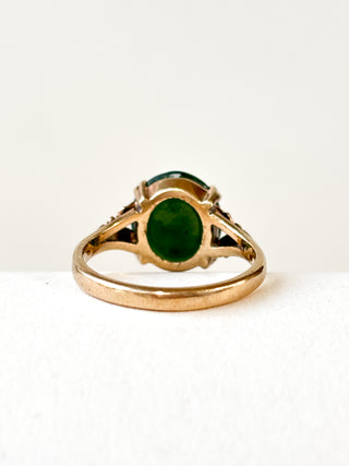 Oval Nephrite Jade Ring | 9ct Gold | 3.01g | Size M
