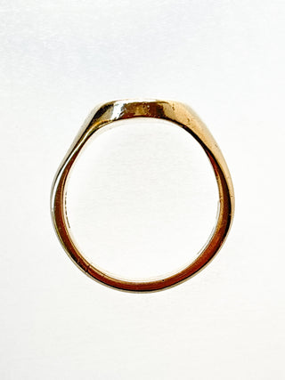 Engraved Oval Signet Ring | 9ct Gold | 9.55g | Size T