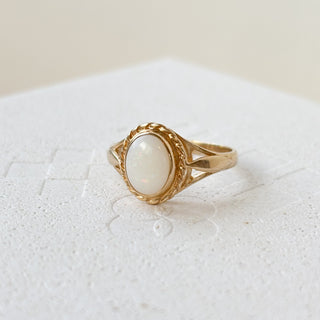 Precious Opal Solitaire with Braided Detail | 9ct Gold | Size K | 1.90g