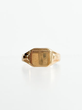 Signet Ring with Engraved Lines | 9ct Gold | Size L½ | 2.02g