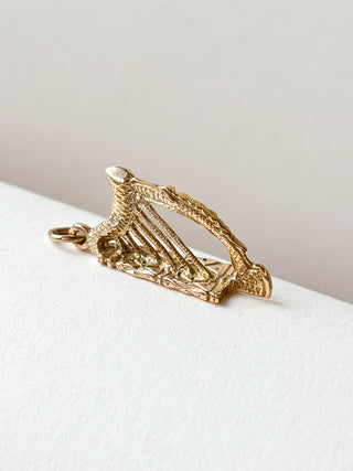 Harp Pendant | Diamond Chain | 9ct Gold | 18–20-Inch | 1.95g