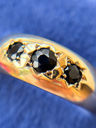 Sapphire Star Set Gypsy Ring | 9ct Gold | Size S | 4.68g
