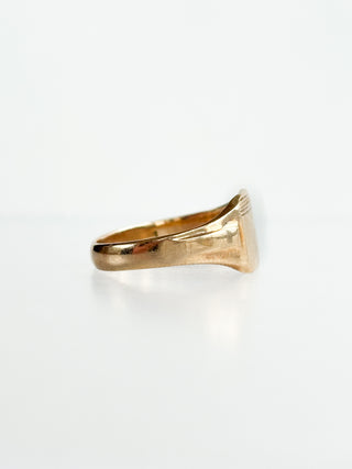 Signet Ring with Engraved Lines | 9ct Gold | Size L½ | 2.02g